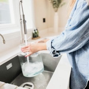 WEEKLY £30 SUBSCRIPTION